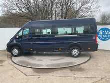 Peugeot Boxer BlueHDi 440 17 Seater Lite Euro 6 