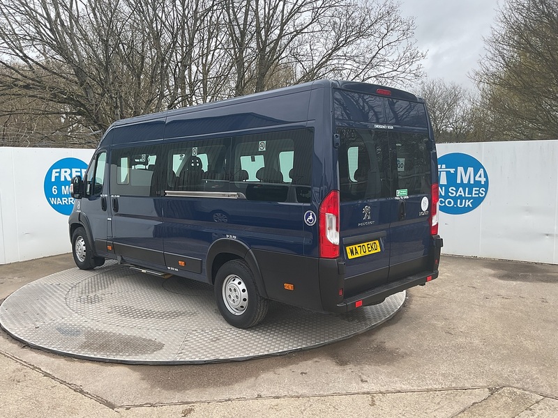 Peugeot BlueHDi 440 17 Seater Lite Euro 6