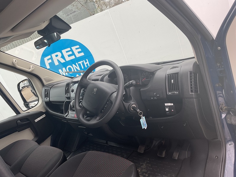 Peugeot BlueHDi 440 17 Seater Lite Euro 6