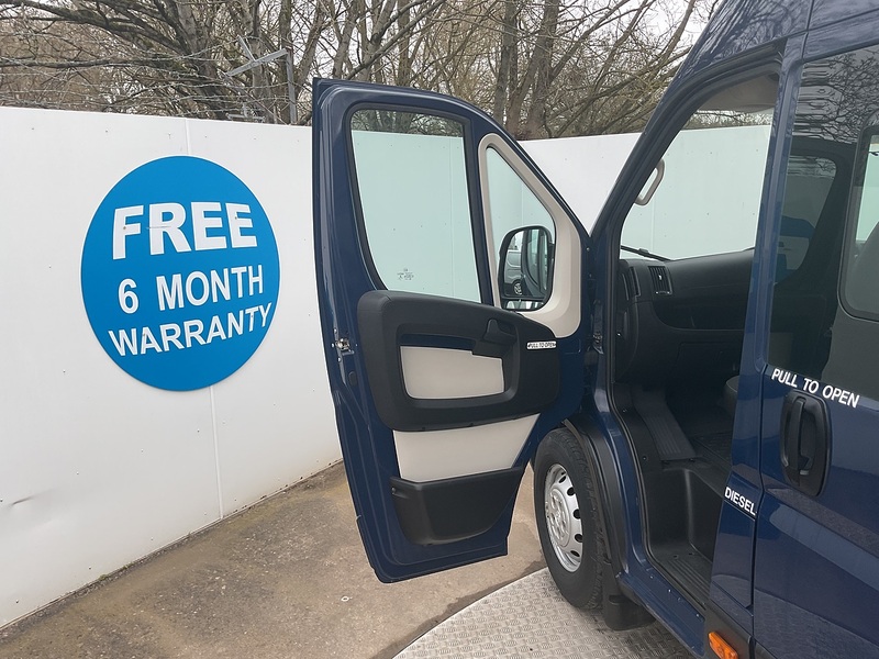 Peugeot BlueHDi 440 17 Seater Lite Euro 6