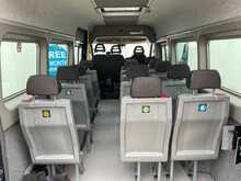 Peugeot Boxer BlueHDi 440 17 Seater Lite Euro 6 