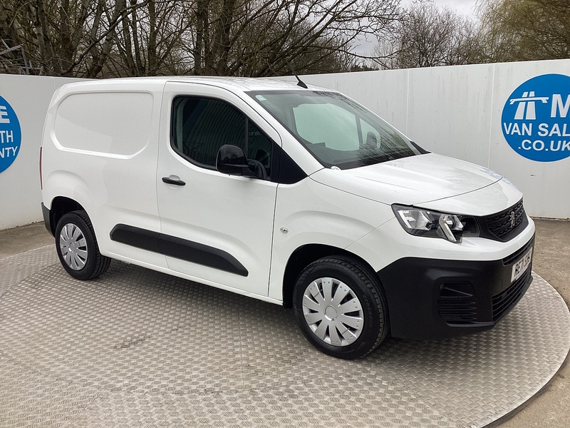 Peugeot BlueHDi 1000 Professional Premium SWB Euro 6
