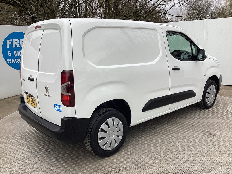 Peugeot BlueHDi 1000 Professional Premium SWB Euro 6