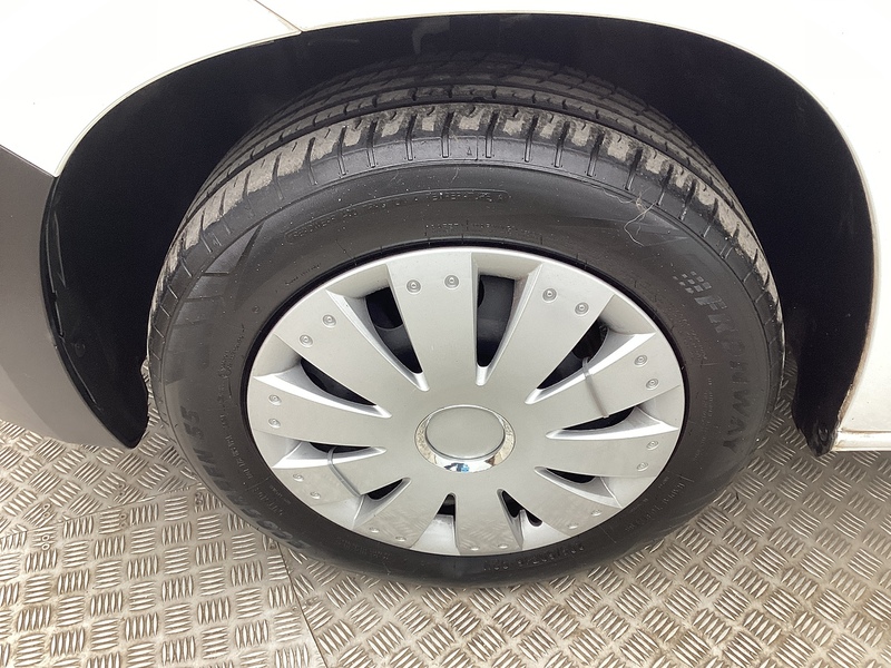 Peugeot BlueHDi 1000 Professional Premium SWB Euro 6