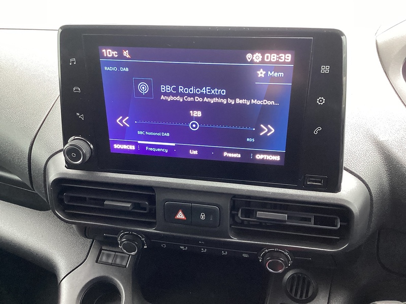 Peugeot BlueHDi 1000 Professional Premium SWB Euro 6
