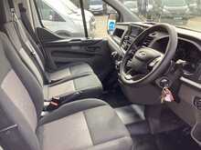 Ford Transit Custom 300 EcoBlue Leader SWB H/R Euro 6 