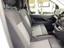 Vauxhall Vivaro Turbo D Prime LWB L/R A/C Euro 6 