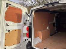 Vauxhall Vivaro Turbo D Prime LWB L/R A/C Euro 6 