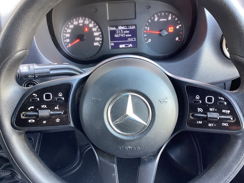 Mercedes 315 CDI Premium MWB H/R Progressive A/C Euro 6