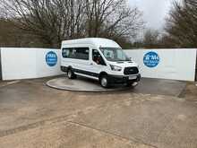 Ford Transit TDCi 460 Trend 17 Seat 