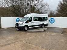 Ford Transit TDCi 460 Trend 17 Seat 