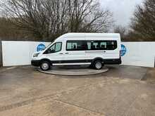 Ford Transit TDCi 460 Trend 17 Seat 