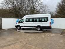 Ford Transit TDCi 460 Trend 17 Seat 