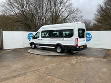 Ford Transit TDCi 460 Trend 17 Seat 