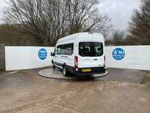 Ford Transit TDCi 460 Trend 17 Seat 