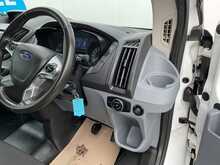 Ford Transit TDCi 460 Trend 17 Seat 