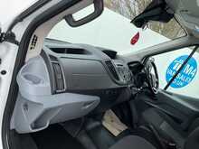 Ford Transit TDCi 460 Trend 17 Seat 
