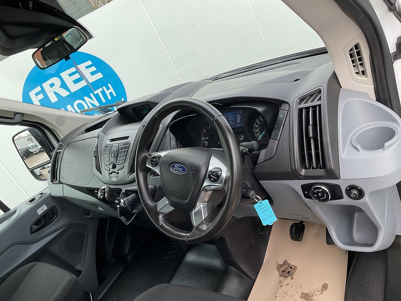 Ford 2.2 TDCi 460 HDT Trend Minibus 5dr Diesel Manual L4 H3 (18 seats) (196 g/km, 123 bhp)