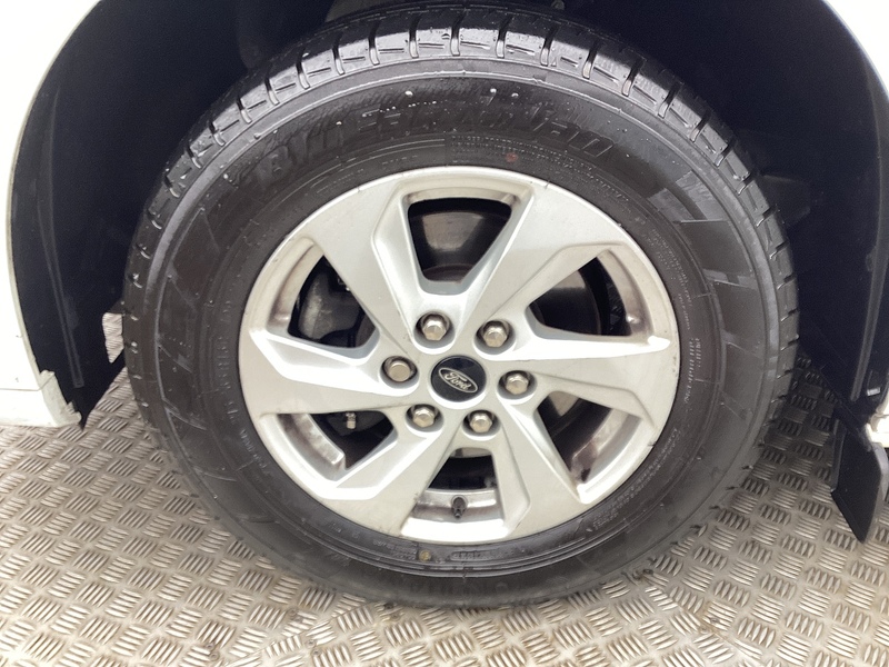 Ford 280 EcoBlue Limited SWB L/R A/C Euro 6