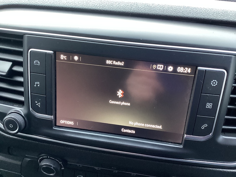 Vauxhall Turbo D 3100 Pro LWB L/R Euro 6 **NO VAT**