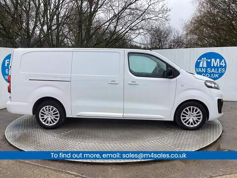 Vauxhall Vivaro, Turbo D 3100 Pro LWB L/R Euro 6 **NO VAT**