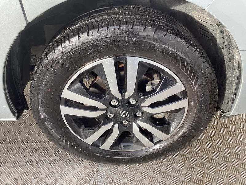 Renault dCi Blue LL30 Extra Sport L/R Crewcab A/C Euro 6