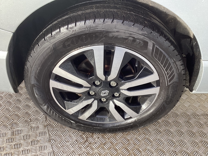 Renault dCi Blue LL30 Extra Sport L/R Crewcab A/C Euro 6