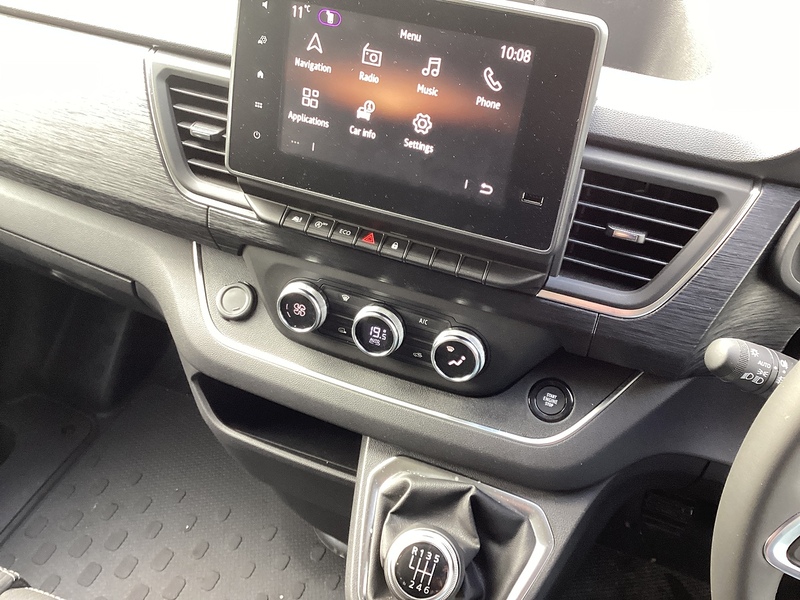 Renault dCi Blue LL30 Extra Sport L/R Crewcab A/C Euro 6