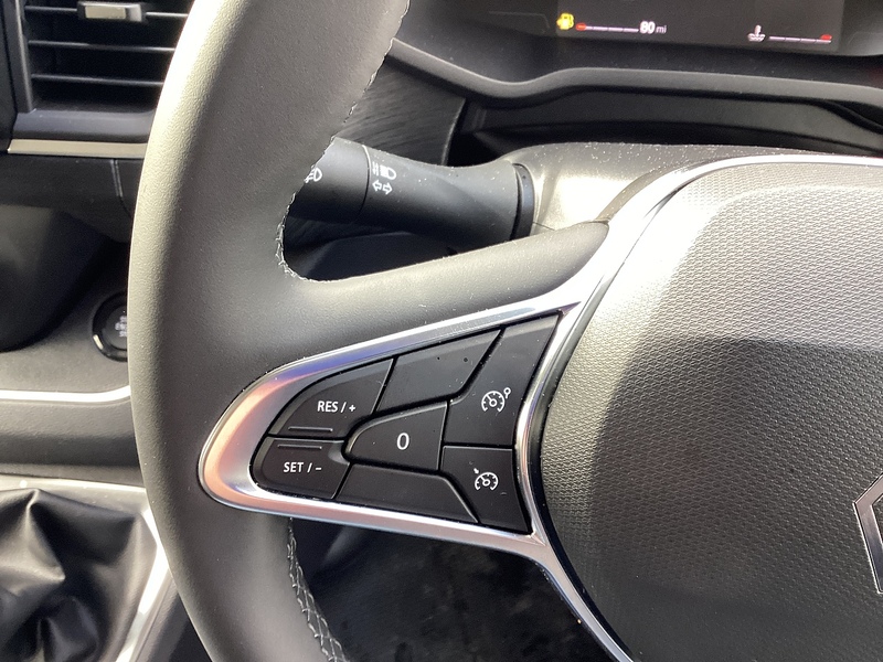 Renault dCi Blue LL30 Extra Sport L/R Crewcab A/C Euro 6