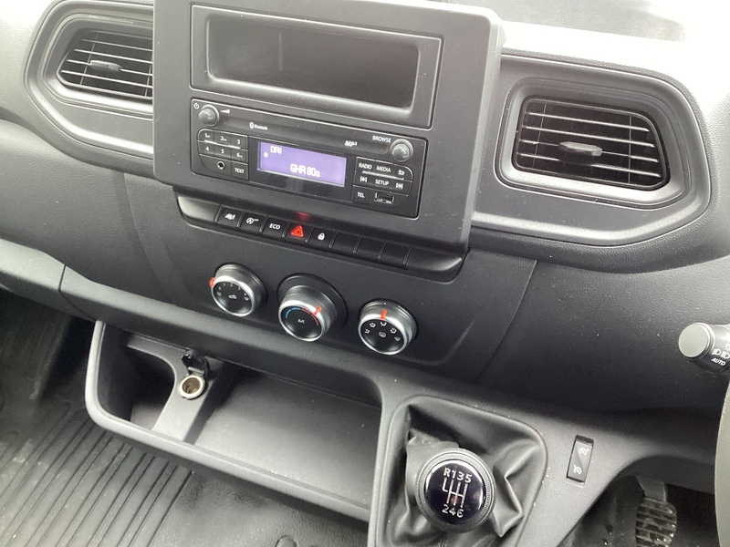 Renault dCi ENERGY 35 Business Lo Loader Euro 6 