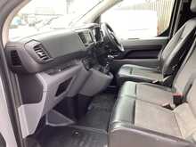 Vauxhall Vivaro Turbo D 3100 Sportive LWB L/R Euro 6 **NO VAT** 