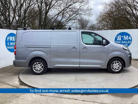 Vauxhall Vivaro, Turbo D 3100 Sportive LWB L/R Euro 6 **NO VAT**