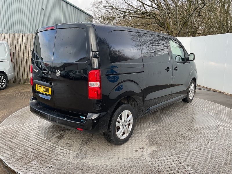 Vauxhall Turbo D 3100 Elite SWB L/R Euro 6