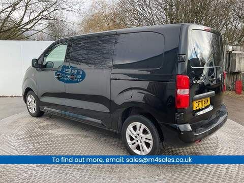 Vauxhall Vivaro, Turbo D 3100 Elite SWB L/R Euro 6