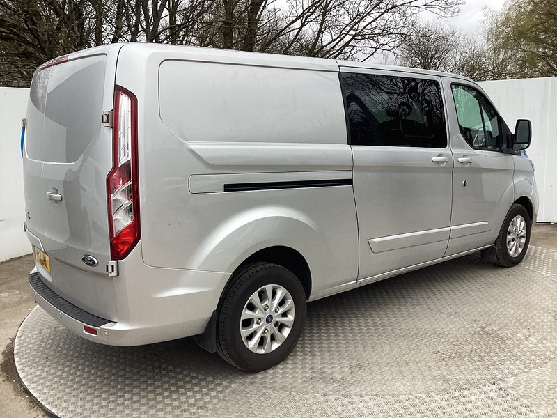 Ford 320 EcoBlue Limited LWB Crewcab A/C Euro 6