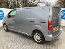 Vauxhall Vivaro Turbo D 2700 Sportive SWB L/R Euro 6 A/C **NO VAT** 
