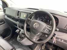 Vauxhall Vivaro Turbo D 2700 Sportive SWB L/R Euro 6 A/C **NO VAT** 