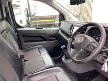 Vauxhall Vivaro Turbo D 2700 Sportive SWB L/R Euro 6 A/C **NO VAT** 