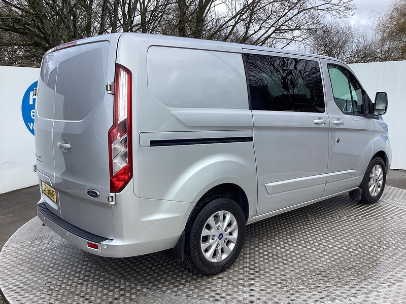 Ford 300 EcoBlue Limited SWB Crewcab A/C Euro 6