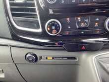 Ford Transit Custom 300 EcoBlue Limited SWB Crewcab A/C Euro 6 