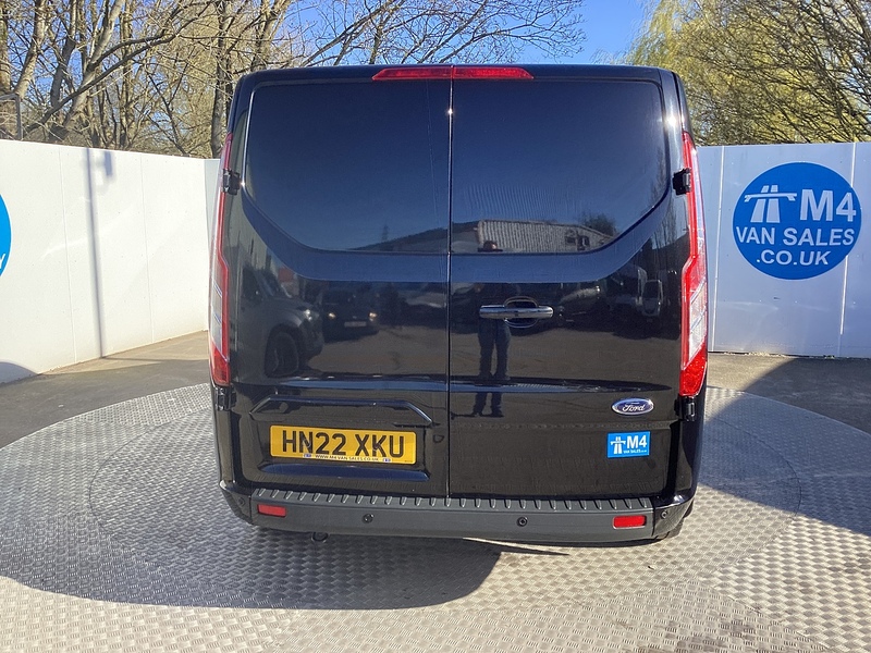 Ford 280 EcoBlue Limited SWB L/R Euro 6