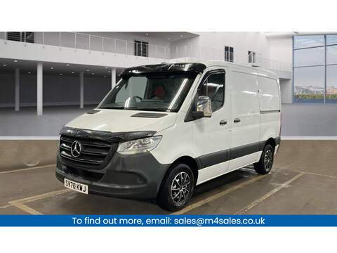 Mercedes Sprinter, 214 CDI Pure SWB L/R Euro 6 **NO VAT**