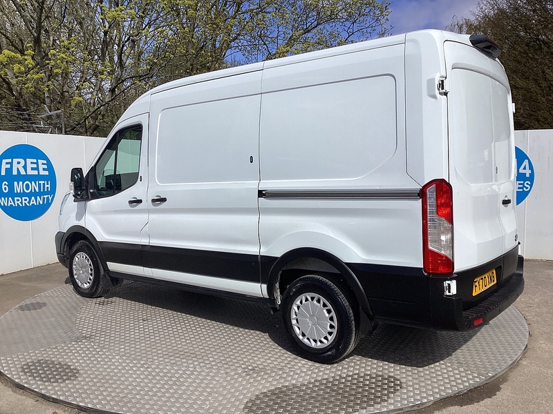 Ford 350 EcoBlue Trend MWB M/R Euro 6