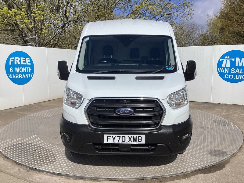 Ford 350 EcoBlue Trend MWB M/R Euro 6