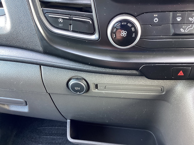 Ford 350 EcoBlue Leader D/C Tipper Euro 6