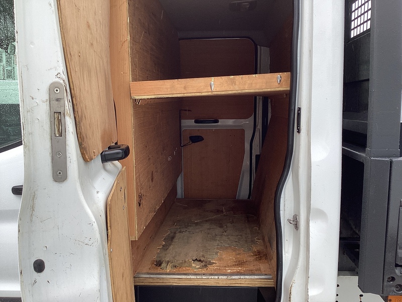 Ford 350 C/C Tipper 1 Stop Body Eu 6 L=9FT 4