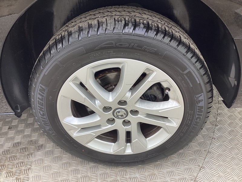 Vauxhall Turbo D 3100 Sportive LWB L/R A/C Euro 6