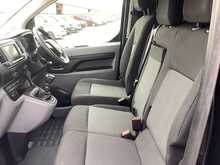 Vauxhall Vivaro Turbo D 3100 Sportive LWB L/R A/C Euro 6 