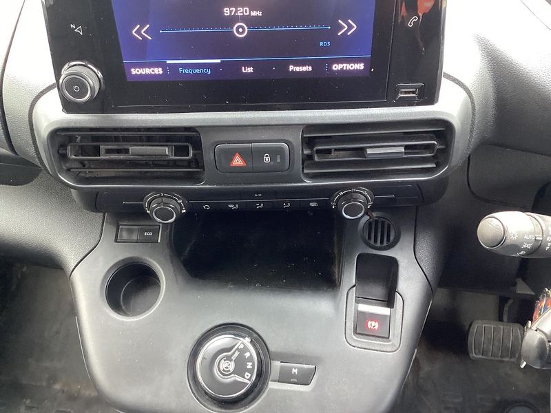 Peugeot BlueHDi 1000 Professional SWB A/C Premium Euro 6