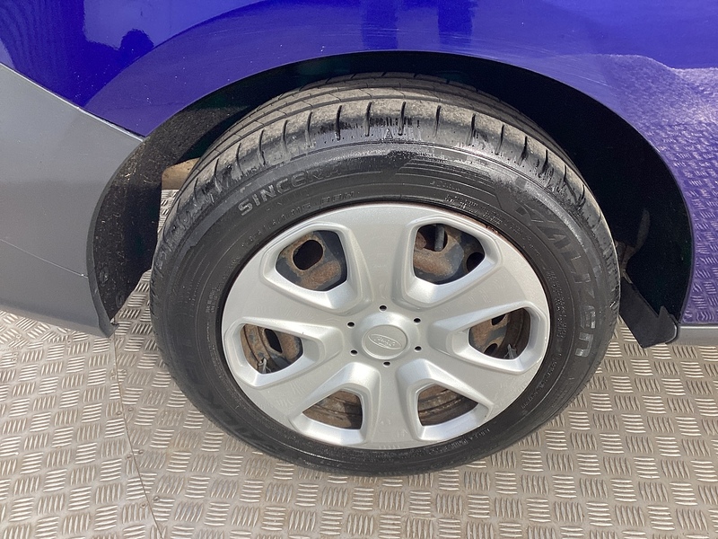 Ford TDCi Trend A/C SWB Euro 6 **NO VAT**